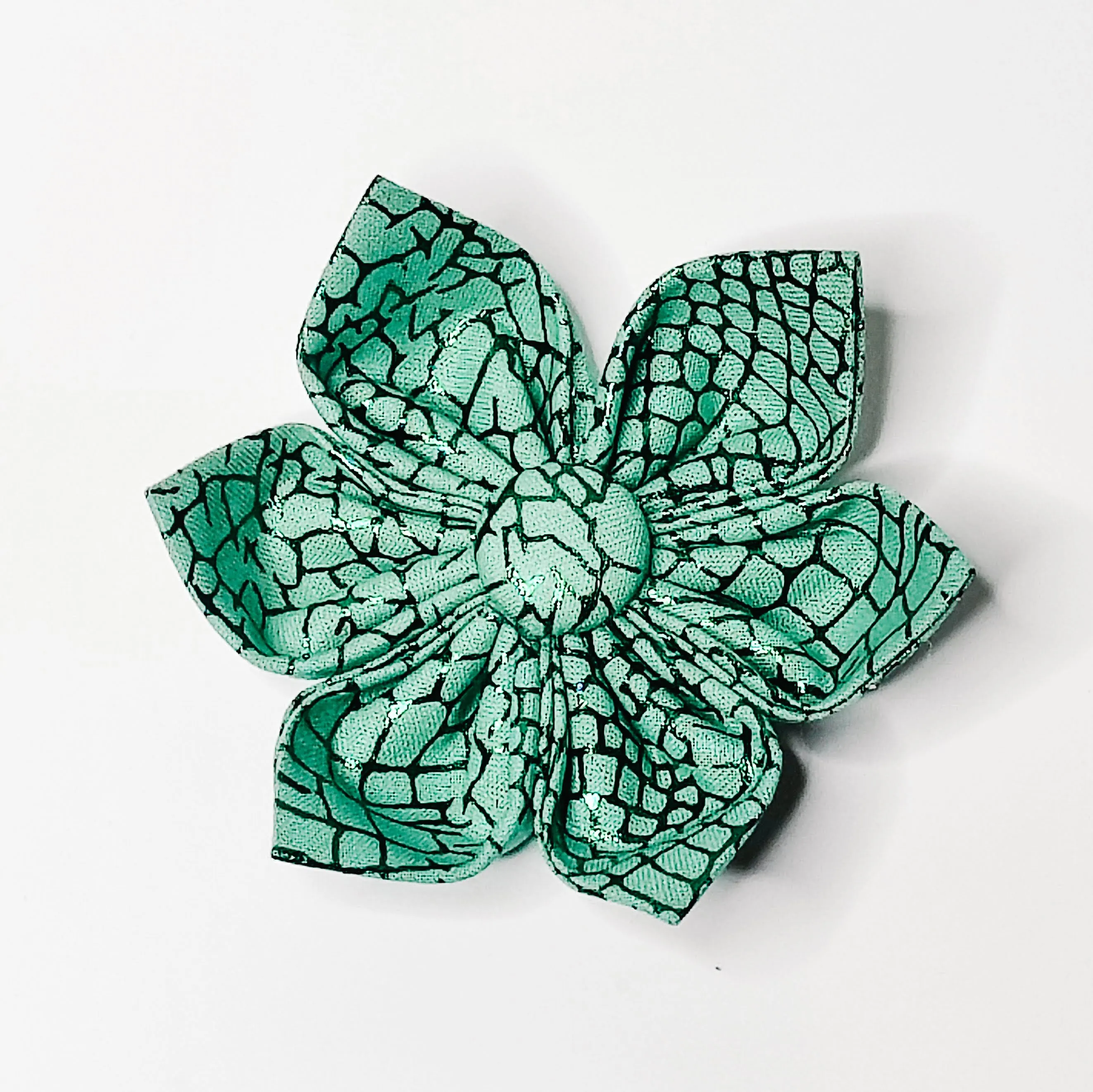 Green Crackle Dog & Cat Bow Tie/ Collar Flower