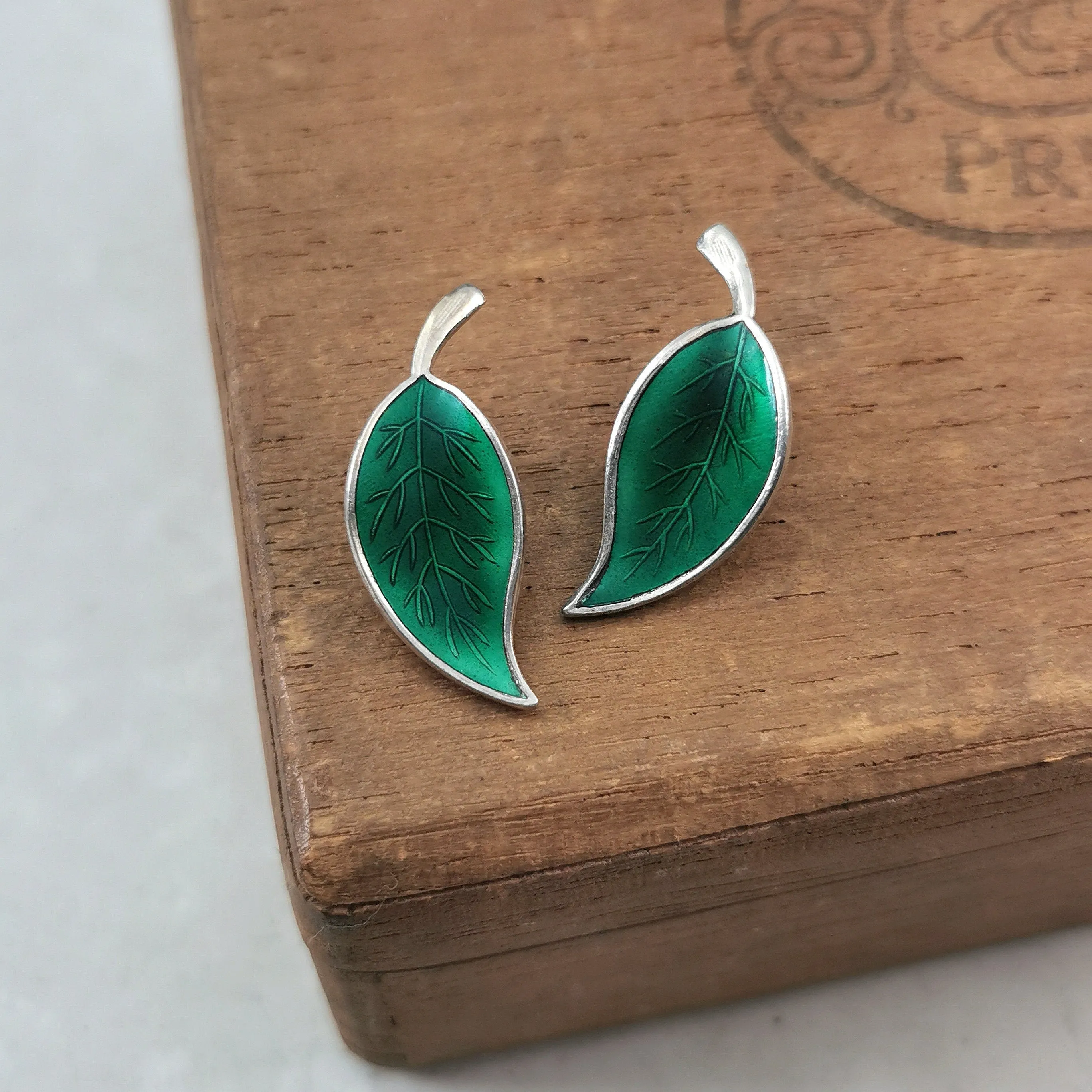 Vintage Meka Denmark Sterling Silver Green Enamel Leaf Ear Clips