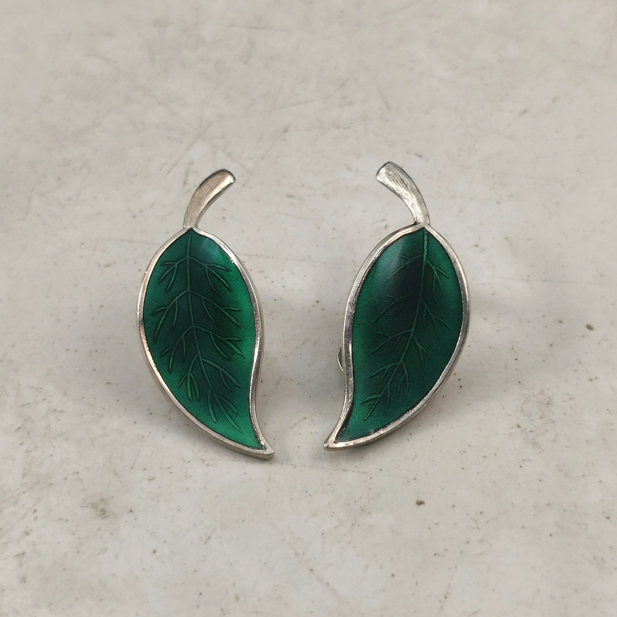 Vintage Meka Denmark Sterling Silver Green Enamel Leaf Ear Clips