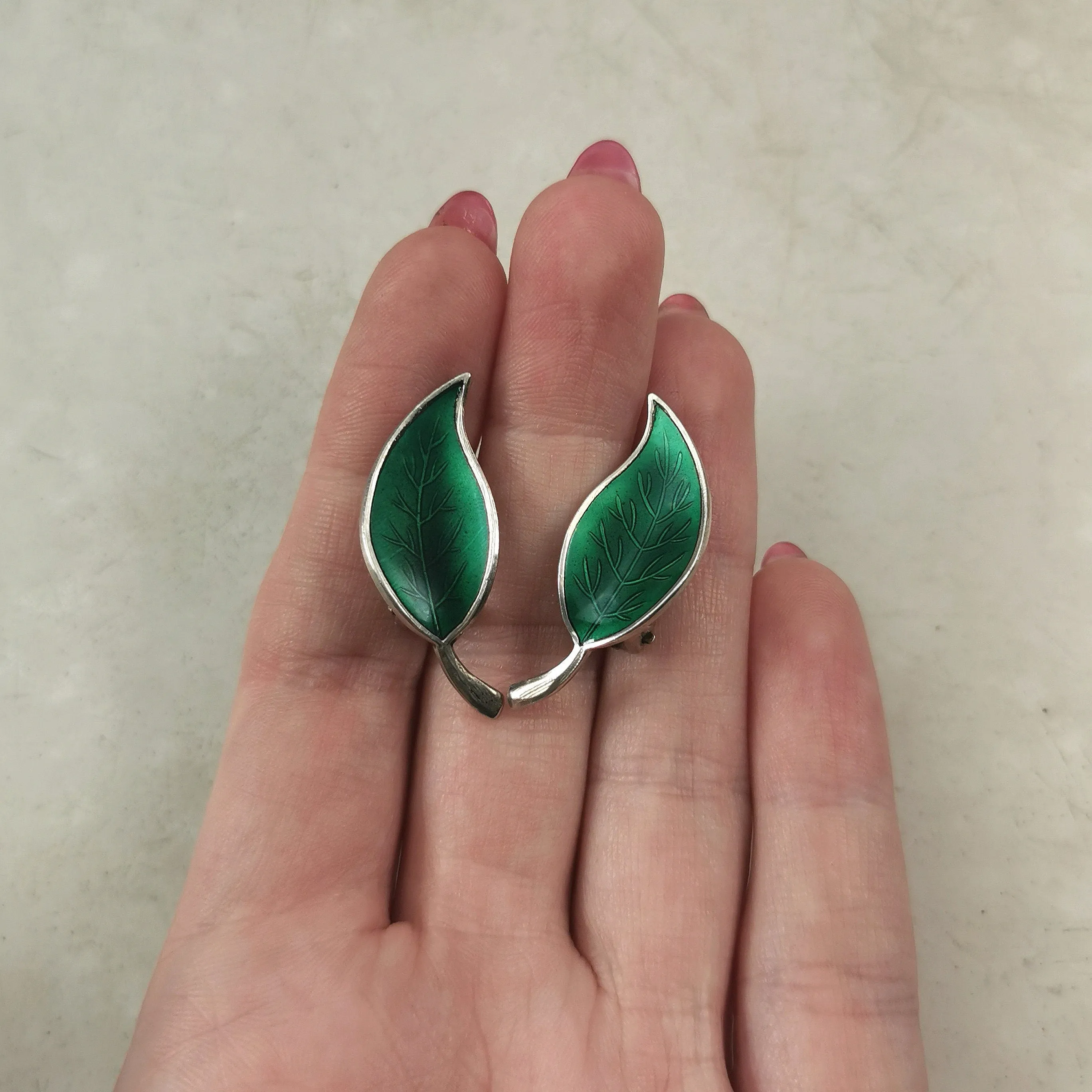 Vintage Meka Denmark Sterling Silver Green Enamel Leaf Ear Clips