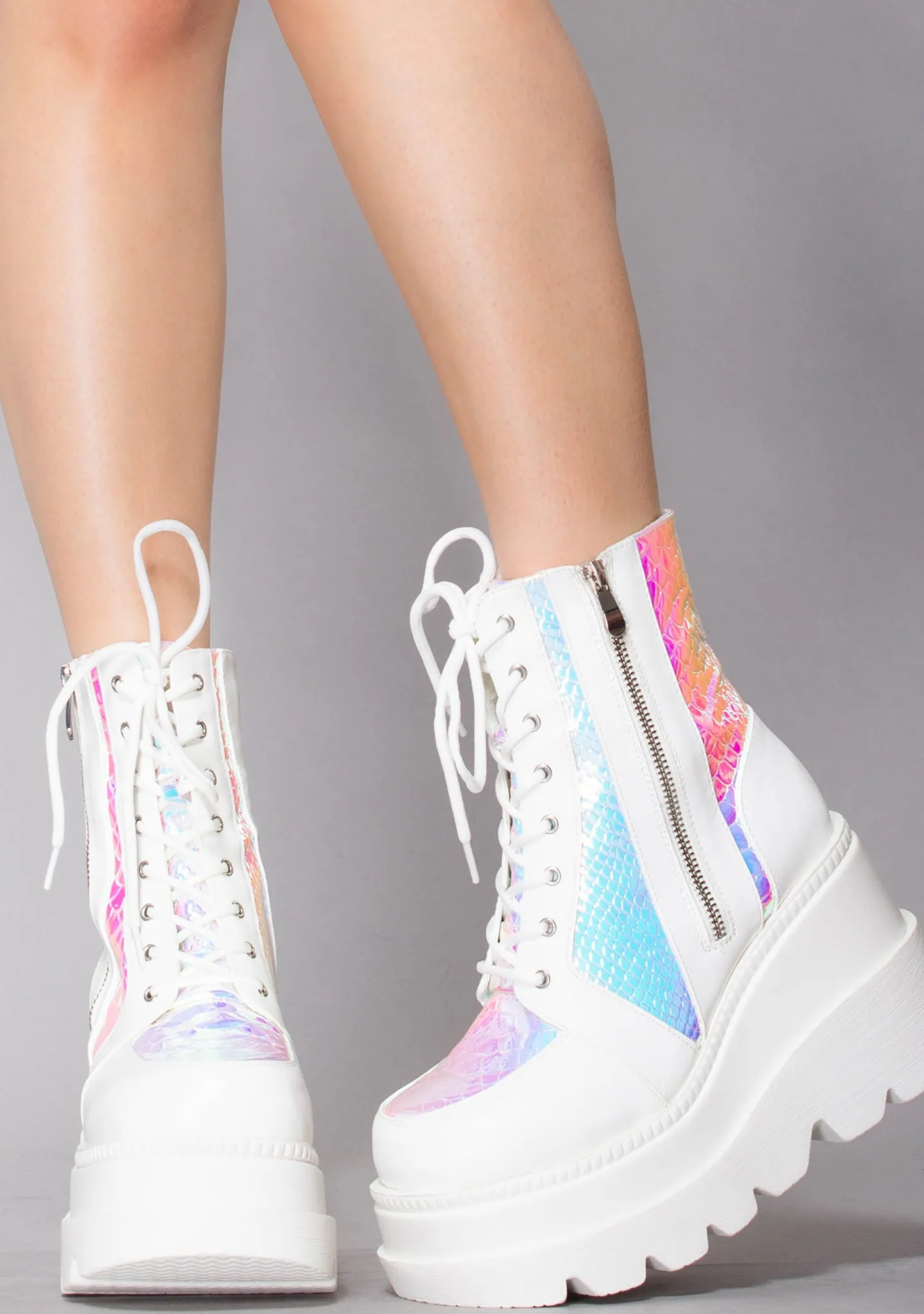 x LASR Exclusive RADIO Liquid Love White Platform Boots