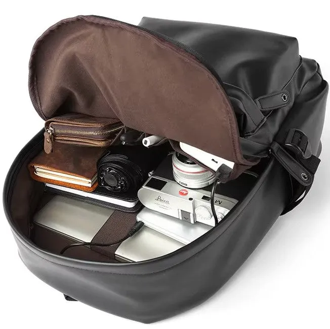 Xander | Sleek Leather Backpack